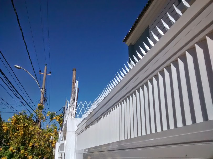 trabalho realizado com lança para muro